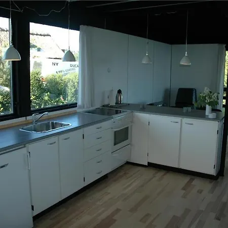 度假居 In With 3 Bedrooms, Sauna And Internet