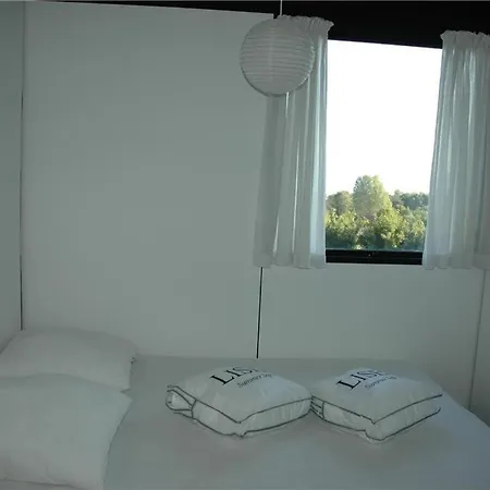 In With 3 Bedrooms, Sauna And Internet * 埃贝尔托夫特